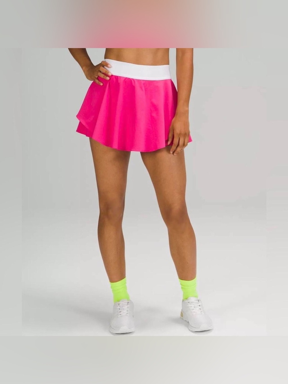 Lululemon Hotty Hot Pink Running skirt Size 8
